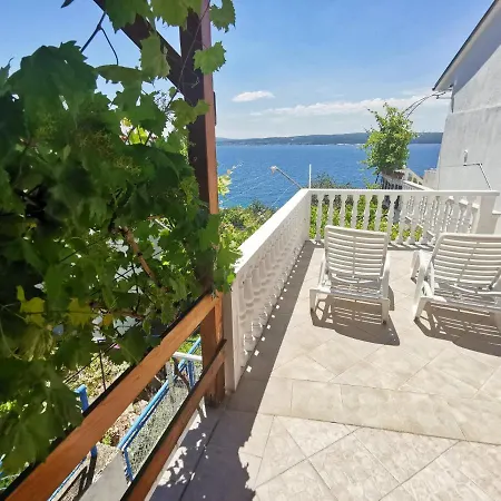 Lägenhet Niko 5 70m From The