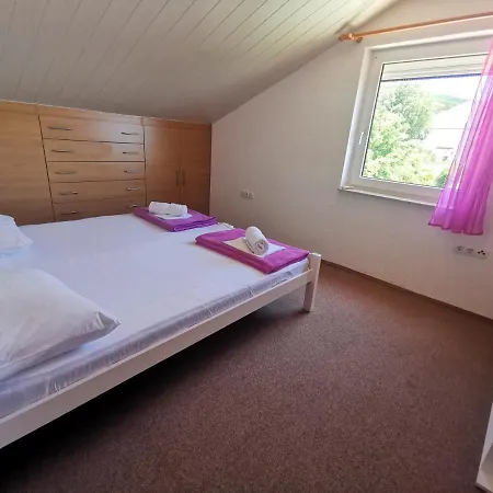 Lägenhet Niko 5 70m From The *