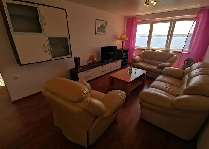 Niko 5 70m From The Apartman *